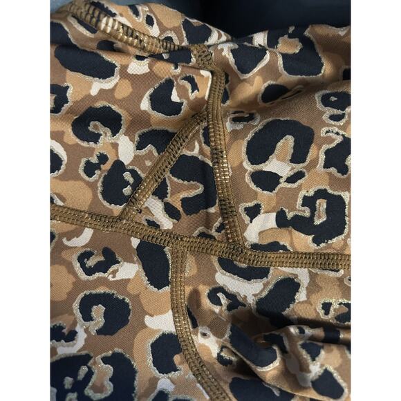 Carbon38 Layered Leopard Metallic High Rise Leggings and Sports Bra Size Medium - Picture 8 of 8